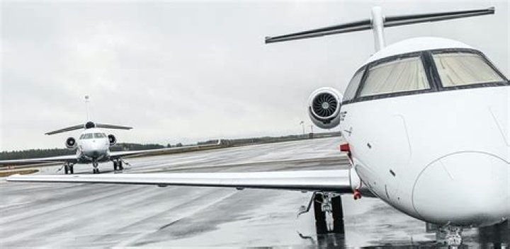 Are private jets more turbulent?