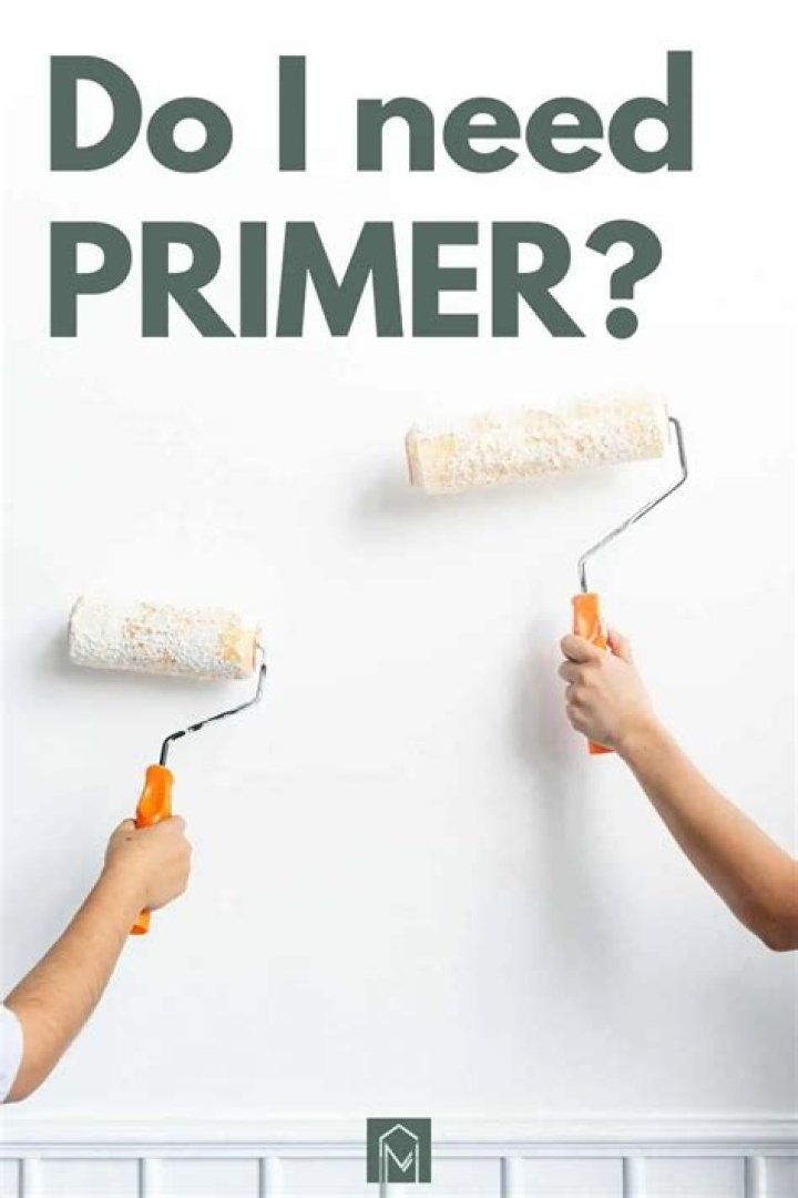 Do you have to prime after caulking?