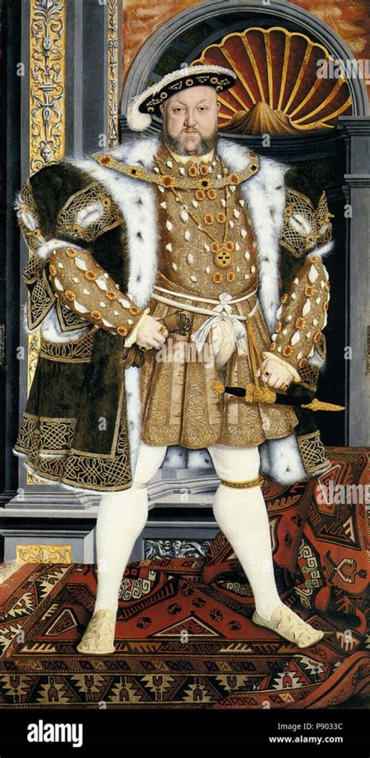 How much is Henry VIII crown worth?
