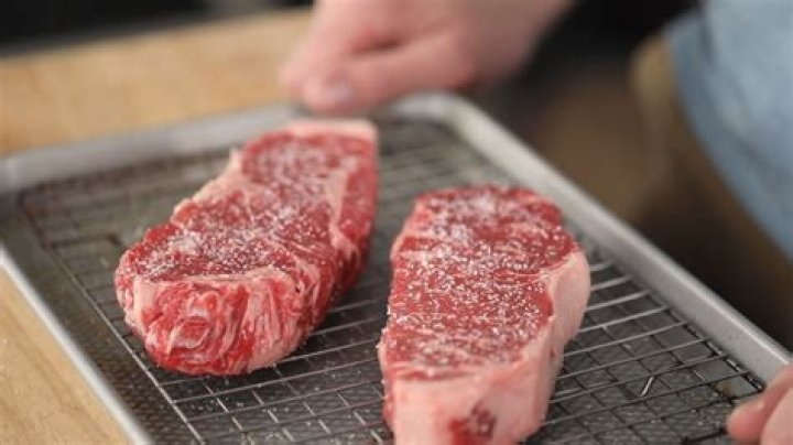 How much salt do you use for dry brine beef?