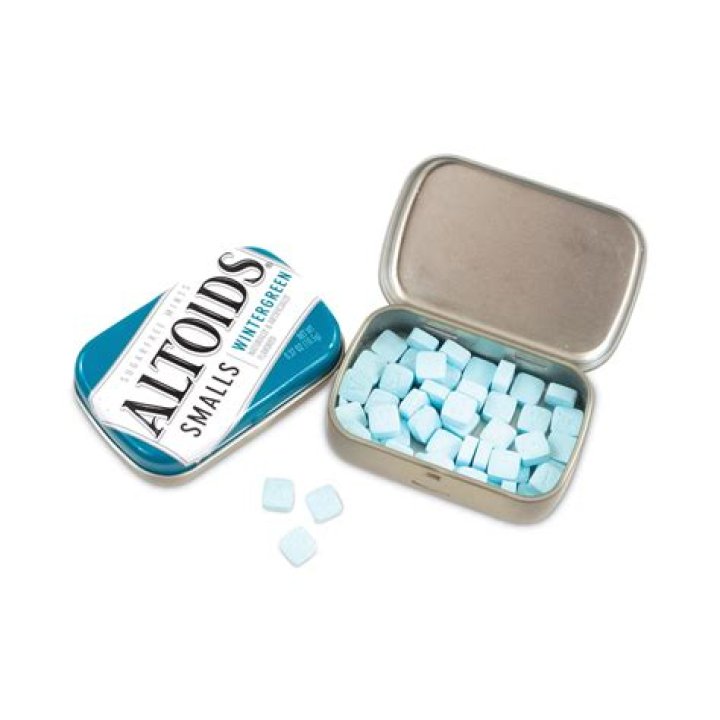 Is there pork in Altoids?