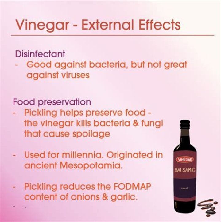 Is vinegar good for the face?